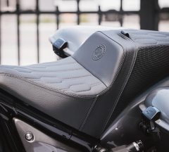 products/100/005/717/12/Dviviete sedyne 2-Up High Bolster Seat Indian Chief 2890997-VBA_3.jpg