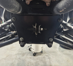 products/100/005/739/72/Reduktoriaus laikiklis galinio Polaris Scrambler ir Sportsman XP 1000 S 2020_real1.jpg