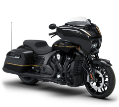 products/100/005/862/72/Indian Motorcycle Chieftain PowerPlus Dark Horse 112 Package ABS 2026 Black Crystal with Black Metallic.jpg