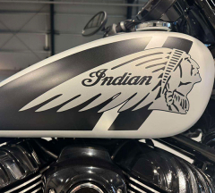products/100/005/913/92/Naudotas Indian Motorcycle Sport Chief Ghost White Metallic ABS 2024_1.jpg