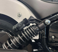 products/100/005/913/92/Naudotas Indian Motorcycle Sport Chief Ghost White Metallic ABS 2024_5.jpg