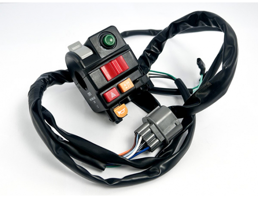 9CR6-160600-10000 Handlebar Switch, LH