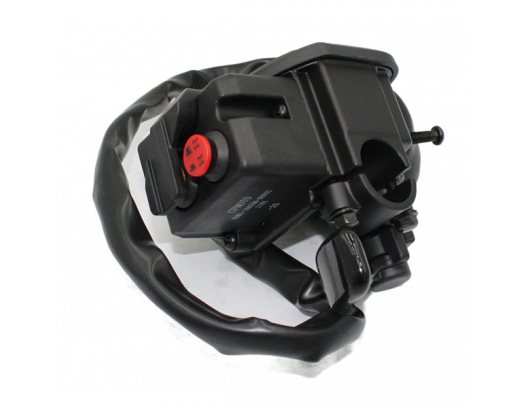 9AWA-160700-00002 HANDLEBAR SWITCH ASSY, RH