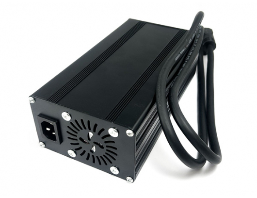 HH4V-440300-1001 CHARGER