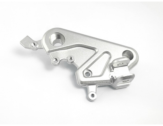 6AQV-140700-6000 BRACKET ASSY, RH FRONT FOOTREST